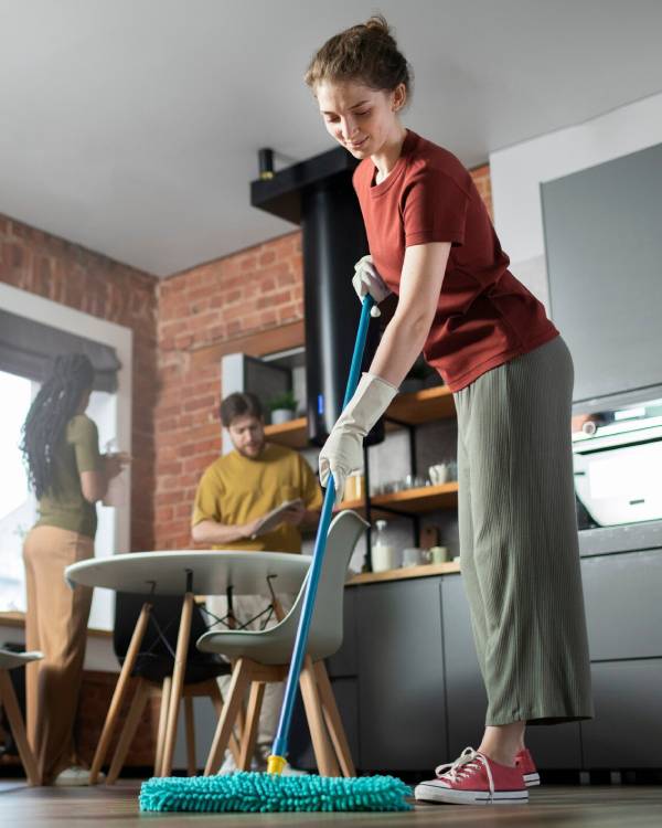 NDIS Household Tasks Support Melbourne for cleaning and home care
